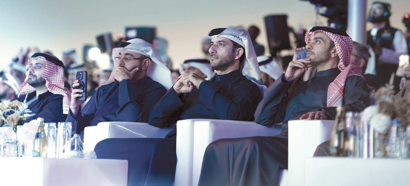 سلطان بن أحمد يشيد بإنجازات إعلام الشارقة خلال 2024