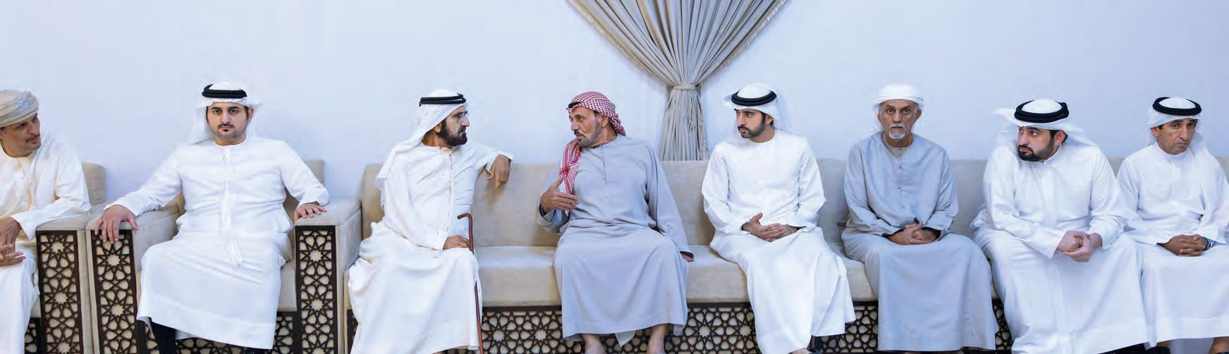 محمد بن راشد يعزي في وفاة عبدالله بن ضاحي العميمي