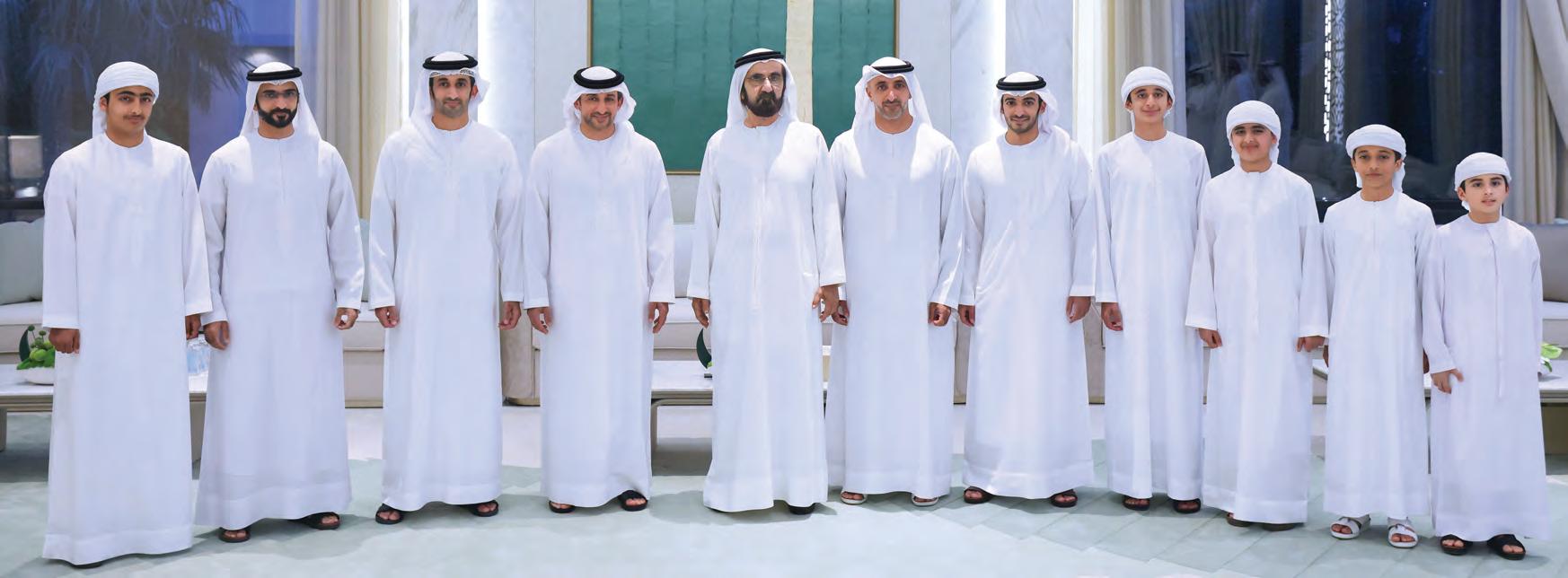 محمد بن راشد يحضر مأدبة إفطار أقامها أبناء المرحوم الشيخ دلموك بن جمعة آل مكتوم