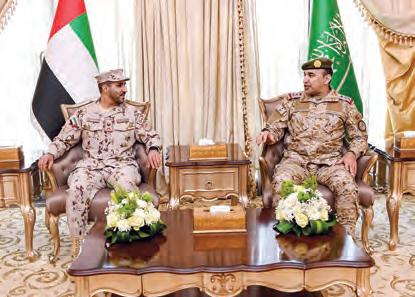 نائب قائد العمليات المشتركة يزور قيادة القوات المشتركة في السعودية