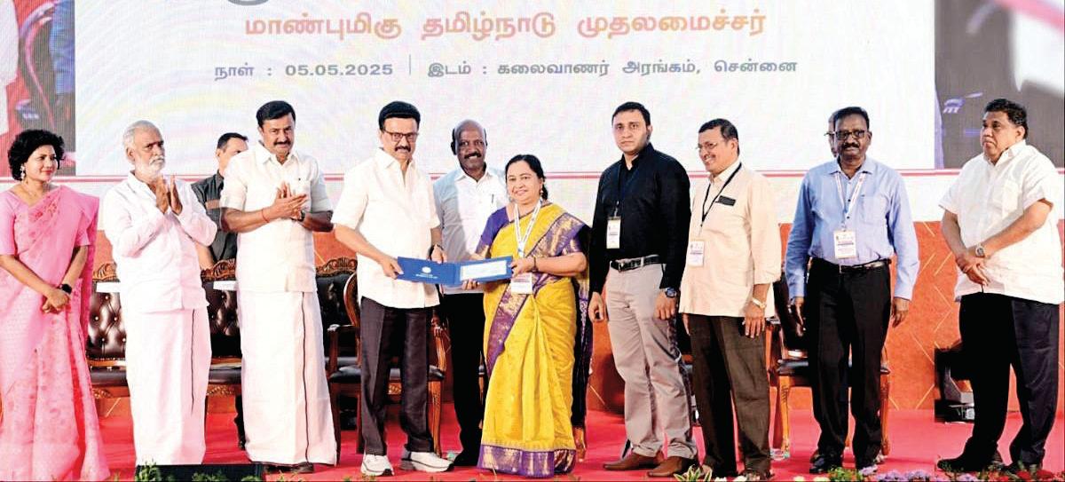 கவிக்கோ அப்துல் ரகுமான் உள்பட 5 தமிழ் எழுத்தாளர்களின் படைப்புகள் நாட்டுடைமை