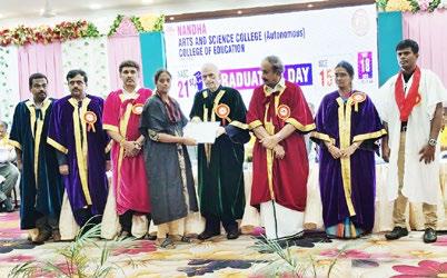 நந்தா கலை கல்லூரியின் 21 வது மற்றும் கல்வியல் கல்லூரியின் 15 வது பட்டமளிப்பு விழா