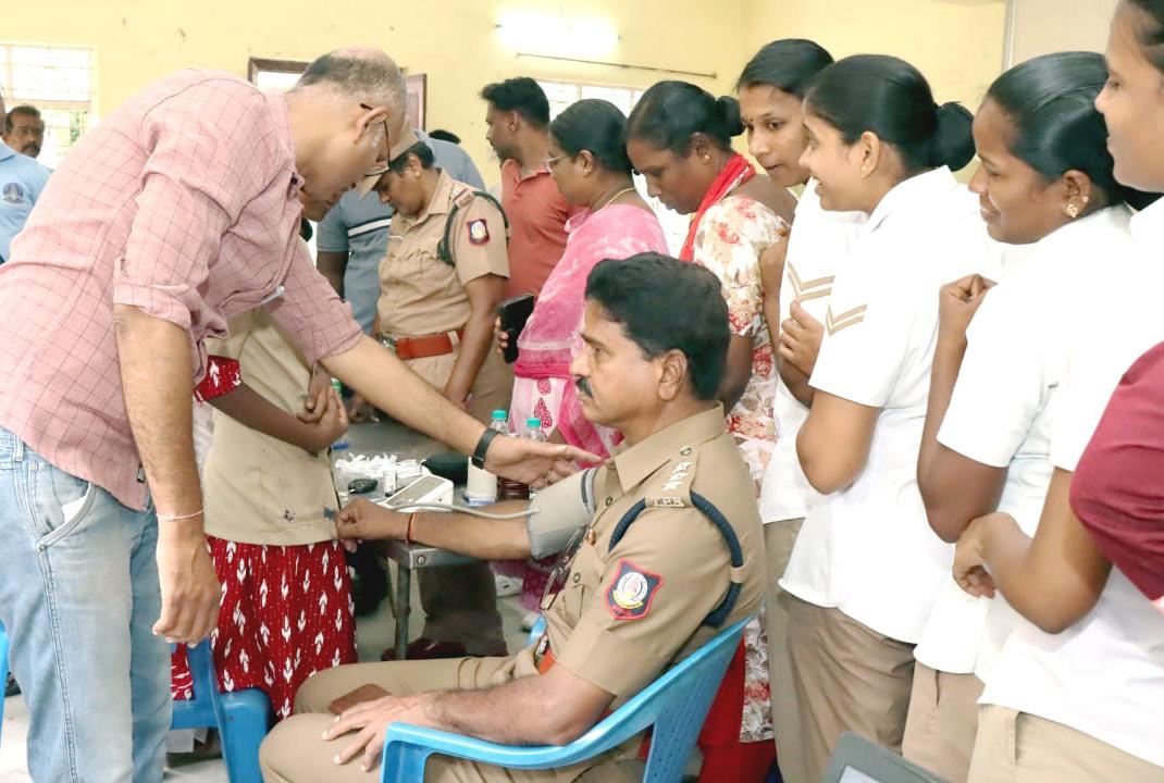 காஞ்சிபுரம் மாவட்ட காவல் துறை சார்பில் இலவச மருத்துவ முகாம்