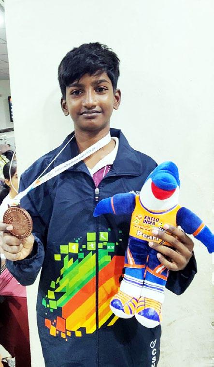 கேலோ இந்தியா கடற்கரை மல்லர் கம்பம் போட்டி ராமநாதபுரம் மாவட்டத்தை சேர்ந்த வீரர் வெண்கலப் பதக்கம் வென்றார்