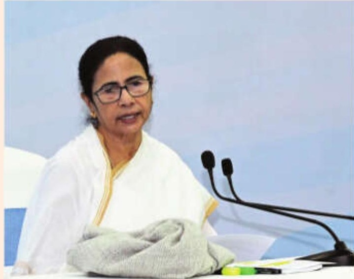 Mamata Disapproves Semester System in Primary Education