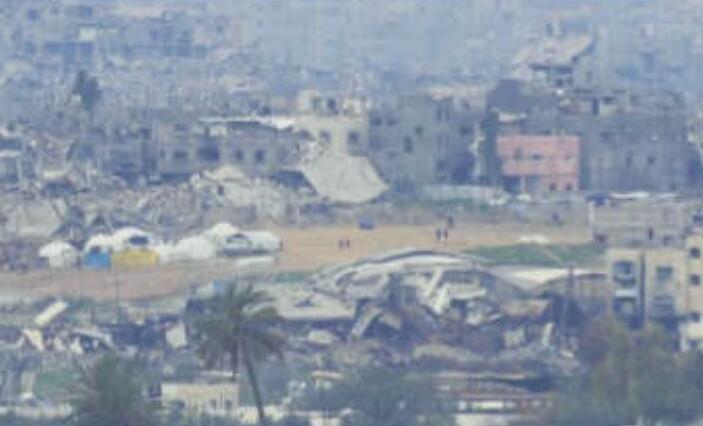 Israeli forces begin to withdraw from a key Gaza corridor