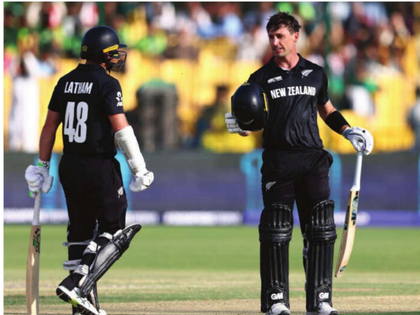 Champions Trophy: Dominant Kiwis snuff out brave fight by Pakistan