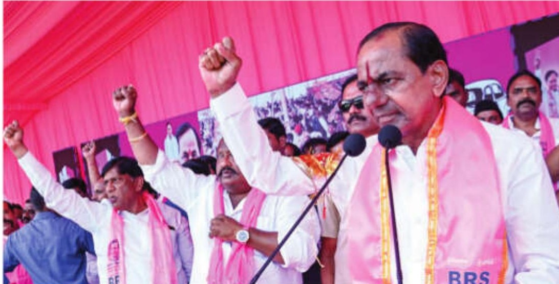 Man, who filed corruption cases against KCR, killed by unidentified assailants