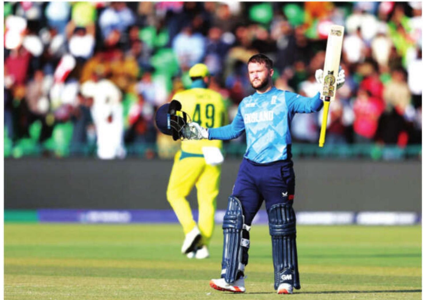 CT2025: Inglis powers incredible chase as Australia edge past England