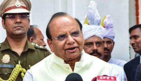 LG Hits Out at Kejriwal for Past Comments on PM Modi