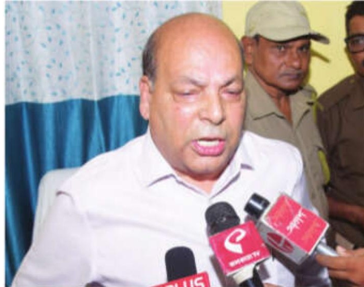 Police Enter Jadavpur Varsity as Stalemate Continues