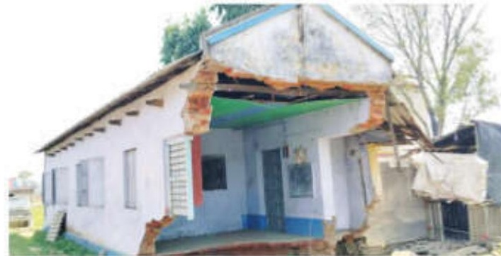 Damaged school building poses life threat to students, teachers