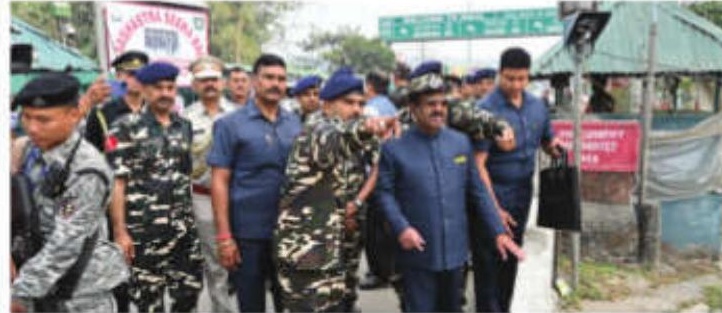 West Bengal Governor visits India-Nepal border
