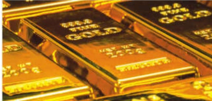 Gold prices trade near record high levels amid tariff concerns