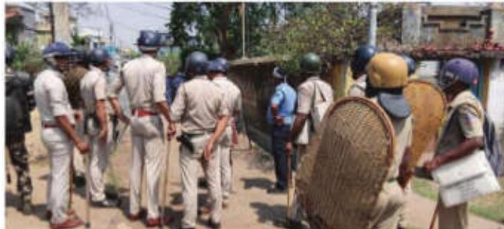 Violence erupts in Asansol after youth's death; several cops injured in clashes