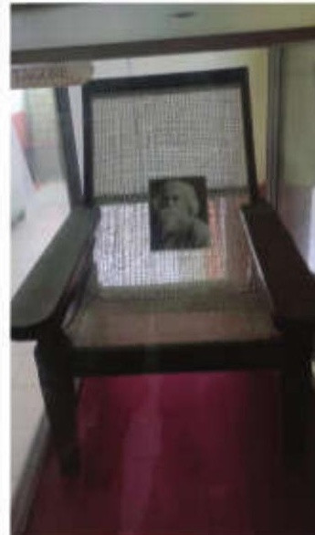 Chair used by Tagore to be displayed at Canning station