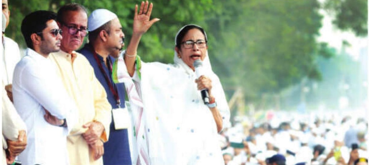 BJP, Left Playing Communal Politics, Says CM Mamata