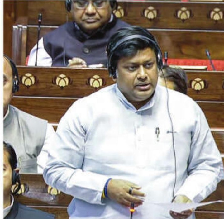 Union minister Sukanta Majumdar interacts with West Bengal MLAs
