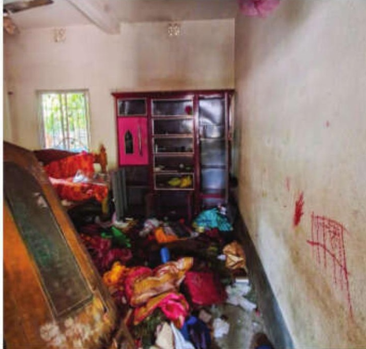 Fresh tension in Dhulian after cosmetic store catches fire