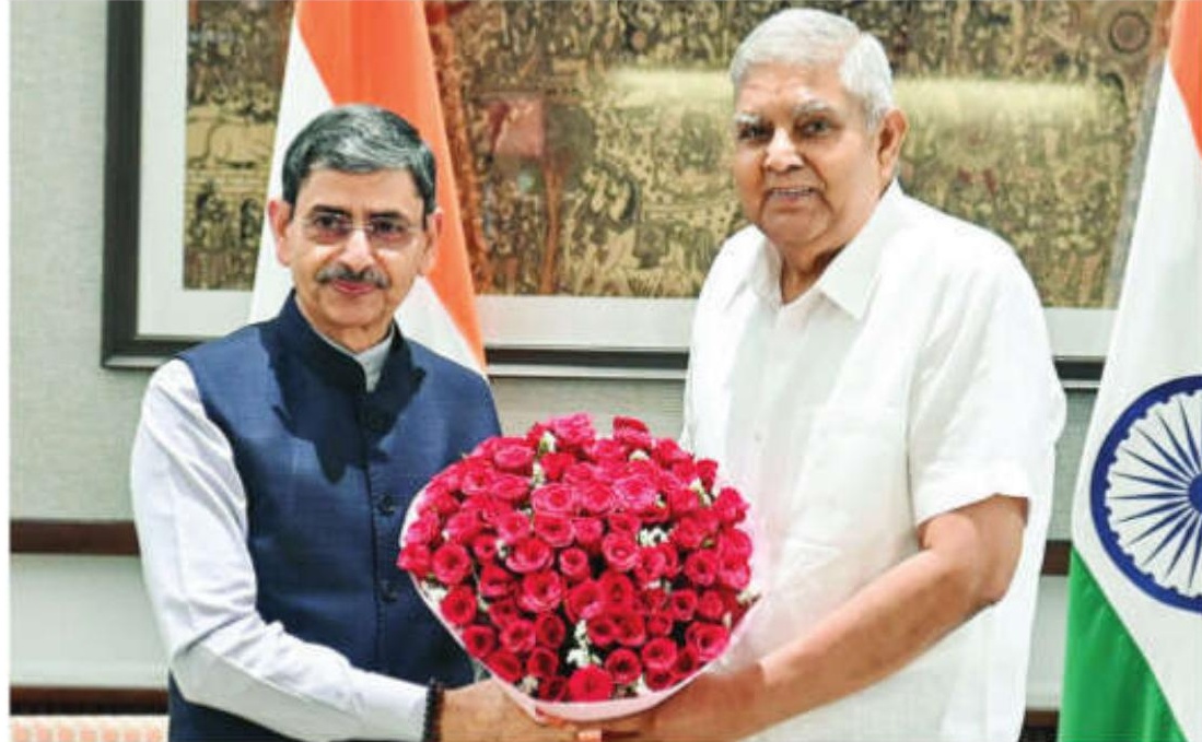 Faced with SC indictment, TN Governor Ravi meets VP Dhankhar