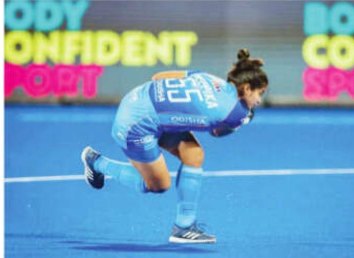 Indian women's hockey team lose 3-5 in opening match of Australia tour