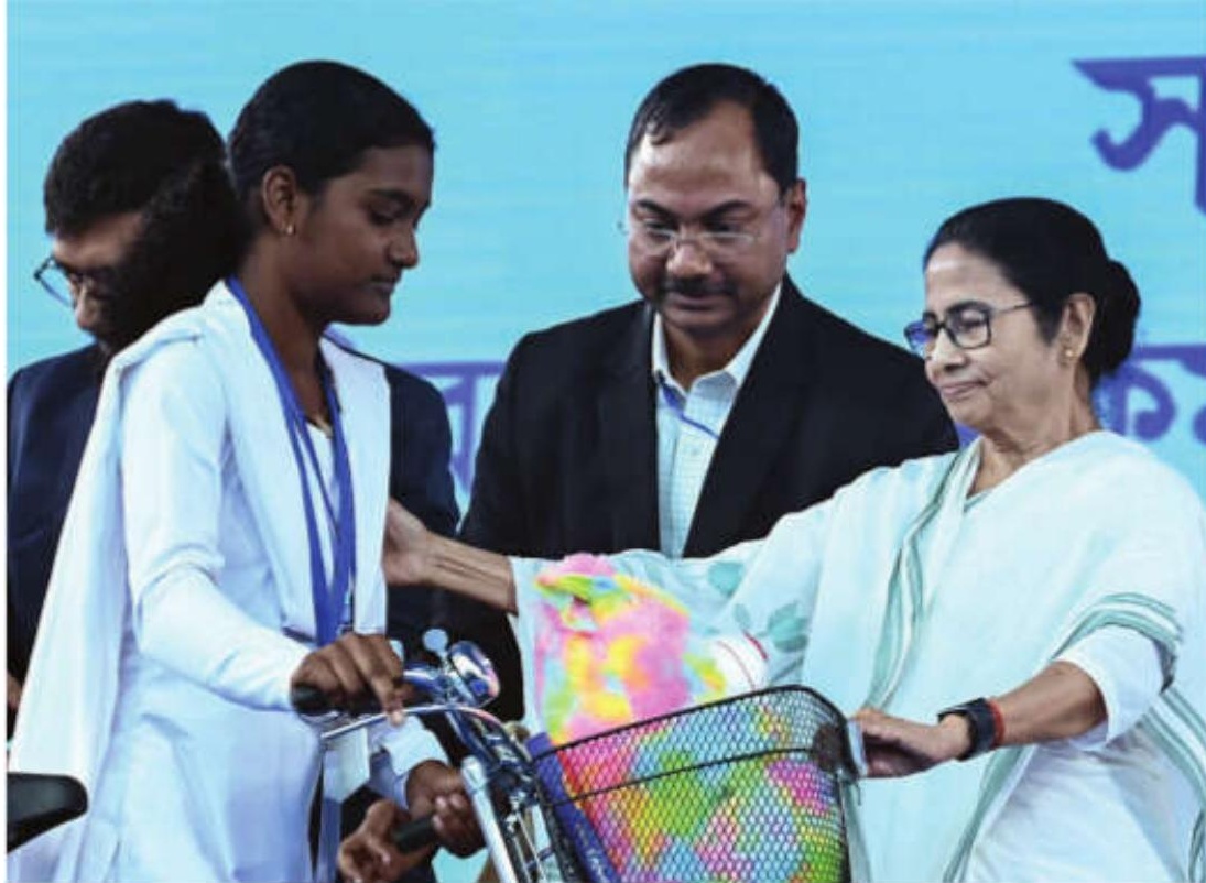 CM lauds toppers as girls lead High Madrasah merit list