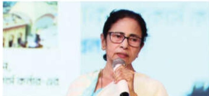 Mamata Appeals for Unity in Current Situation; Leave of Essential Govt Employees Cancelled