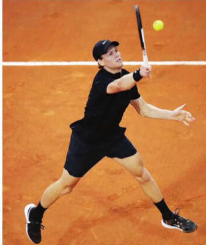 Italian Open: 'Near perfect' Jannik Sinner routs Casper Ruud to enter semis