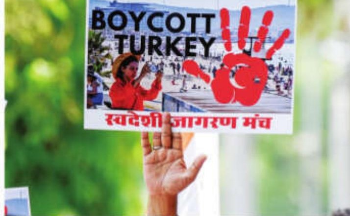 Over 120 leading traders in Delhi announce boycott of Turkey and Azerbaijan