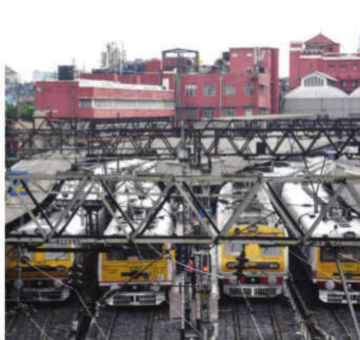 RPF boosts security in Howrah division amid heightened vigilance