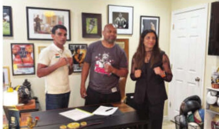 World Championships Medallist Boxer Simranjit Kaur Turns Pro