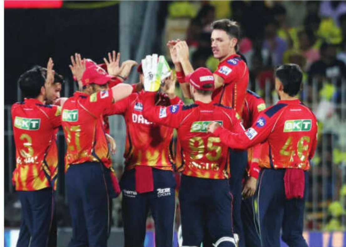 Full-strength Punjab gear up to seal top-two spot; DC play for pride