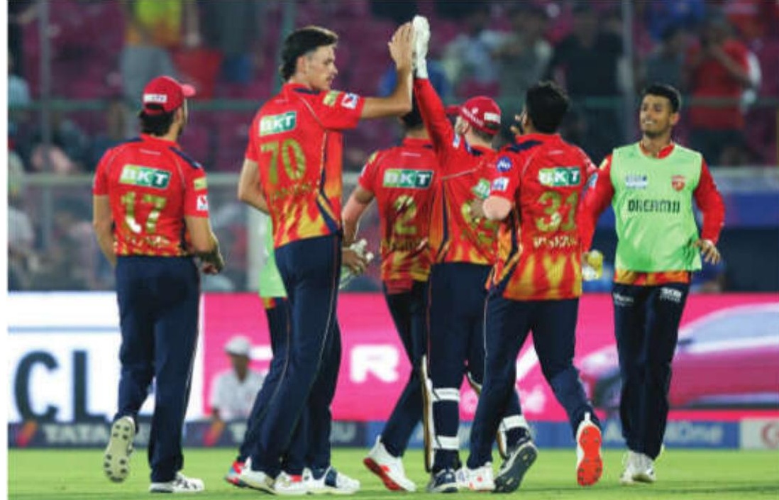 Punjab Overpower Mumbai by Seven Wickets to Clinch Top Spot