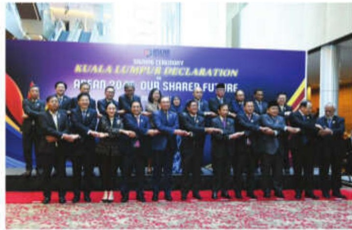 ASEAN Leaders Adopt Kuala Lumpur Declaration for Next 20-Year Development