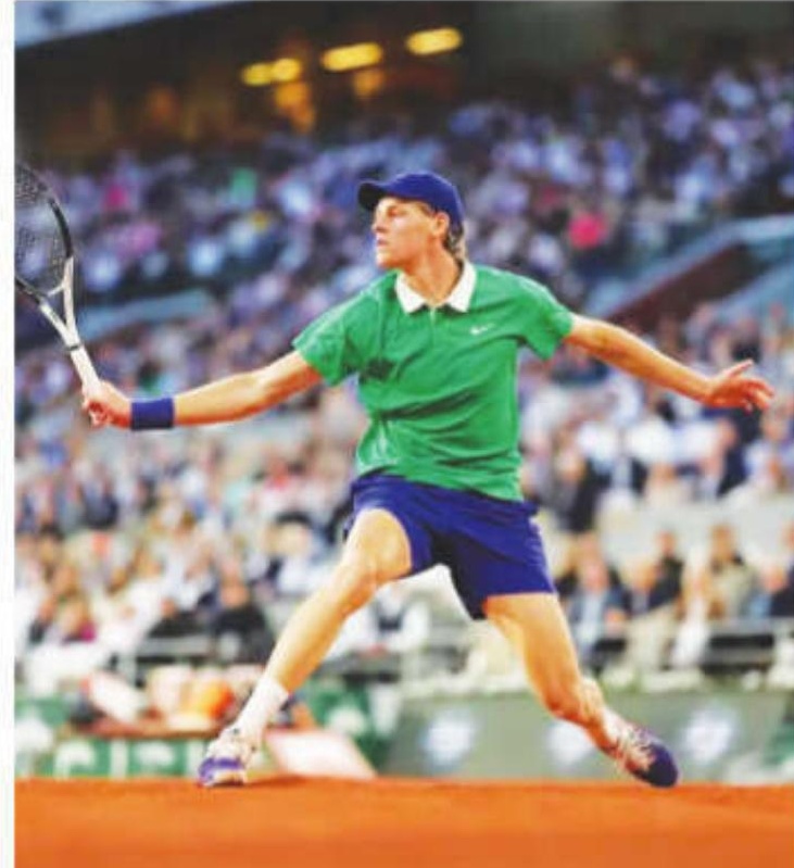 Sinner sprints into Roland Garros QFs with win over Rublev