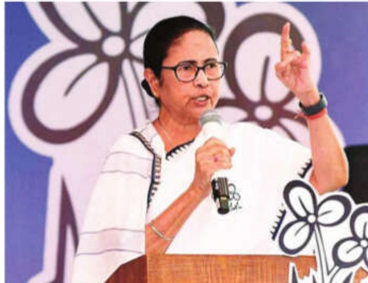 CM Mamata Congratulates Students for Success in PLANCKS