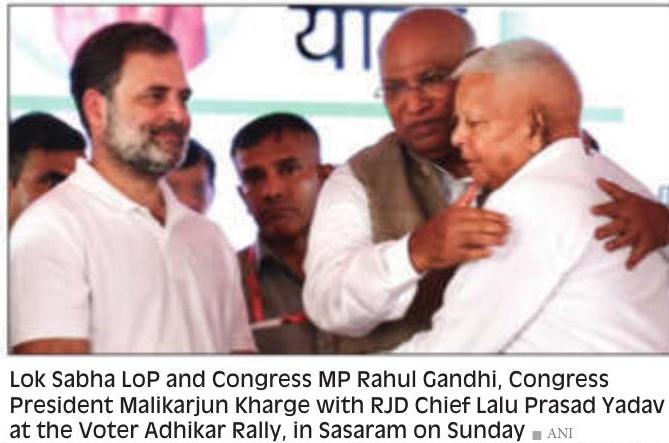 RSS Was Against the Freedom of the Country, Says Kharge While Criticising PM Modi