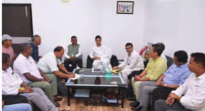 Unions, MPs raise alarm over crisis in tea plantations