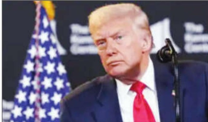 'Unattractive and lightweight': Trump slams Senator Murphy over his Alaska summit criticism