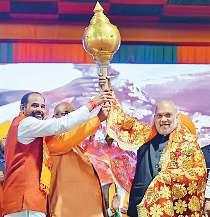 हरियाणा पर झूठे आरोप लगा केजरीवाल दिल्लीवालों को डरा रहे हैं: अमित शाह