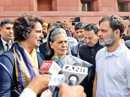 सोनिया ने राष्ट्रपति को बताया बेचारी