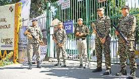 तीन स्तरीय सुरक्षा में ईवीएम, 350 कैमरों से रखी जा रही नजर