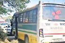 खाना गिरने से सीट गंदी हुई तो चलती बस में यात्री की हत्या, अंदरूनी अंग में डाली राड