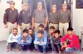 बंगाल के फर्जी आधार कार्ड बनवाकर नोएडा रह रहे 11 बांग्लादेशी पकड़े