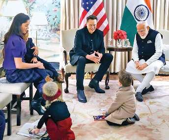 ट्रंप से पहले गबार्ड और मस्क से मिले मोदी