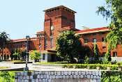 डीयू में मनुस्मृति व बाबरनामा जैसे किसी भी अध्ययन की नहीं है कोई योजना : कुलपति