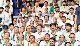 गुजरात में कांग्रेस का जनाधार क्यों घटाः राहुल