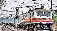 सुरक्षा पर प्रतिवर्ष 1.14 लाख करोड़ खर्च कर रहा रेलवेः अश्विनी