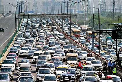 वाहन चालकों ने जाम से बचने को जो रास्ता चुना, वहीं फंस गए