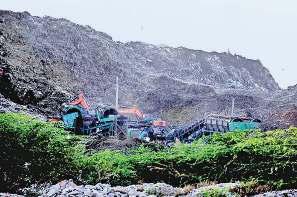 निस्तारण का यही रहा हाल तो 20 साल में भी खत्म नहीं हो पाएगा कूड़े का पहाड़